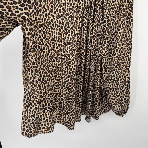 Crown & Ivy Womens Leopard Print Long Sleeve Blouse Tassel Detail size 2x plus - Picture 9 of 11